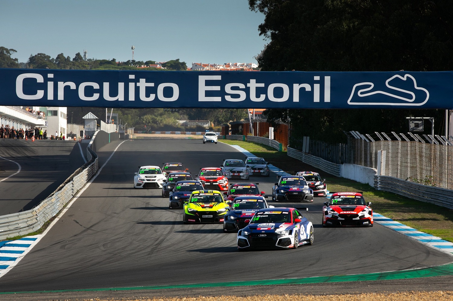 Erik Zabala más líder de la TCR Cup